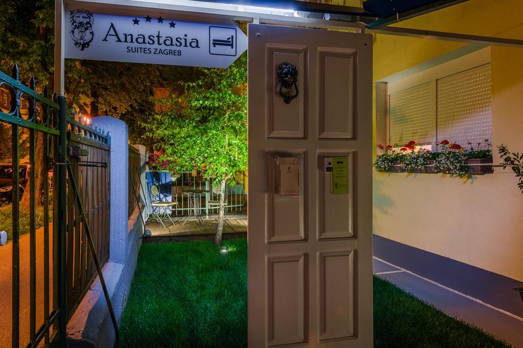 Rooms Mira By Anastasia Zagabria Esterno foto